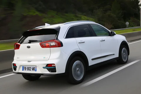 Kia Niro e-Niro 64kWh DynamicPlusLine 2021 view 12