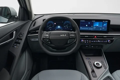 Kia Niro 1.6 GDi Hybrid DynamicLine 2026 suv vista 12