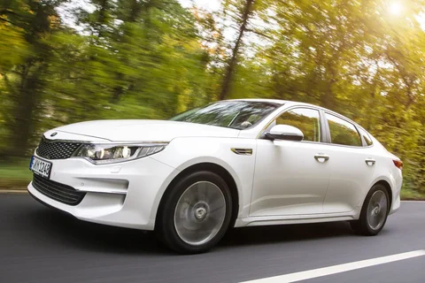 Kia Optima 1.7 CRDi First Edition 2015 view 8