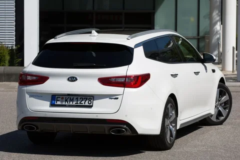 Kia Optima SW 1.7 CRDi DynamicLine 2016 view 10