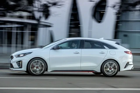 Kia ProCeed 1.6 CRDi GT-PlusLine 2019 view 2