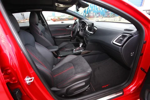 Kia ProCeed 1.6 CRDi GT-PlusLine 2019 view 3