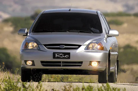 Kia Rio 1.3 RS 2003 view 9