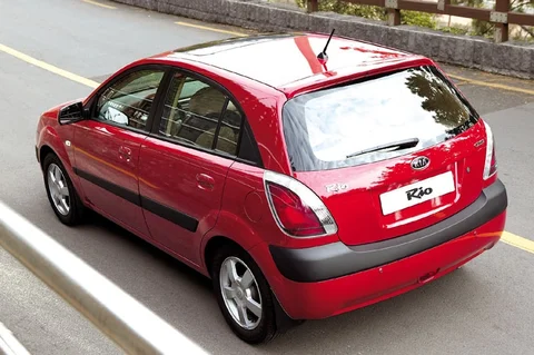 Kia Rio 1.4 X 2007 view 7