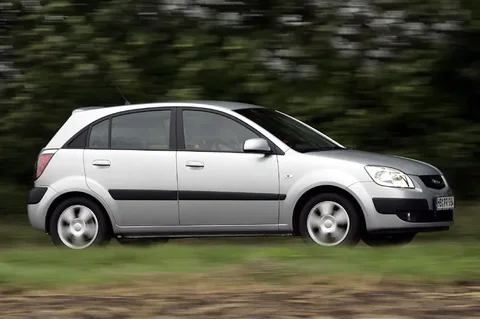 Kia Rio 1.4 X 2007 view 8