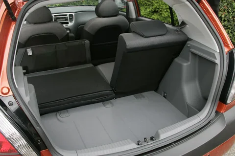 Kia Rio 1.4 X 2007 view 10
