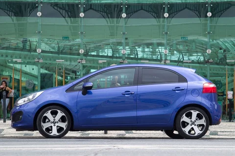 Kia Rio 1.1 CRDi Plus Pack 2011 view 11