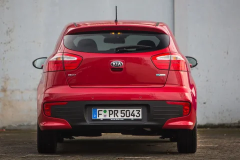 Kia Rio 1.2 CVVT DynamicLine 2015 view 4