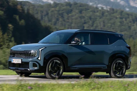 Kia Seltos 1.6 GDi Hybrid e-AWD X-Line Advanced 2026 suv view 7