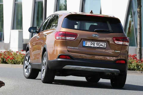 Kia Sorento 2.2 CRDi 2WD DynamicLine 2017 view 4