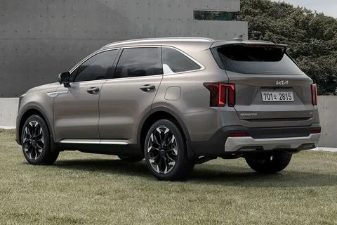 Kia Sorento 2024 front view