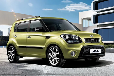 Kia Soul 1.6 GDi Rhythm 2012 view 2