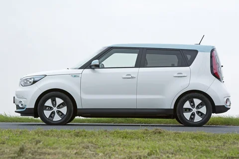 Kia Soul EV ExecutiveLine 2018 view 9