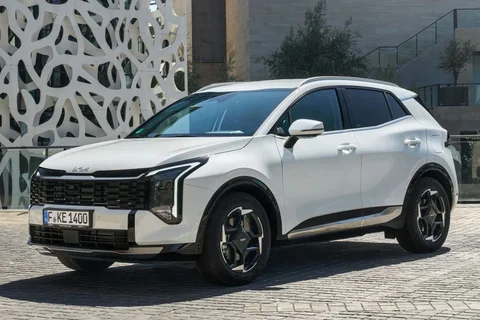 Kia Sportage 2022 front view