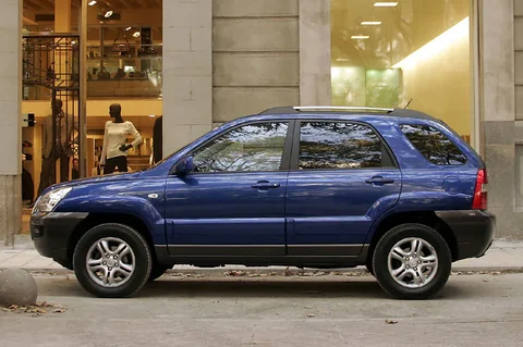 Kia Sportage 2.0 CRDi 2WD Executive 2004 view 2
