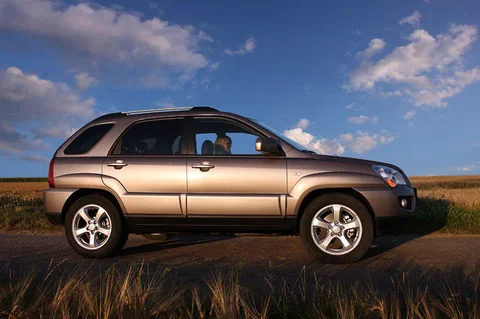 Kia Sportage 2.7 V6 4WD X-clusive 2008 view 4