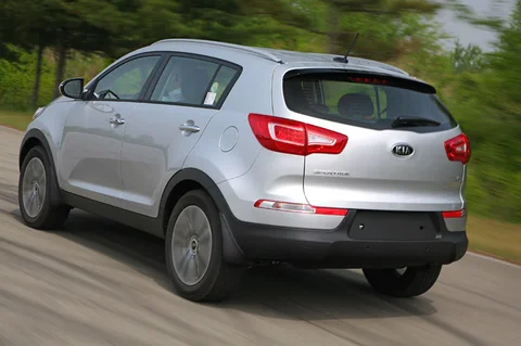 Kia Sportage 1.7 CRDi Plus Pack 2012 view 3