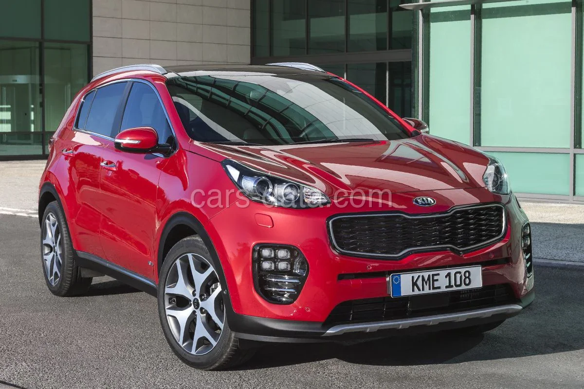 Kia Sportage 1.7 CRDi 141hp DynamicPlusLine 2016 front view