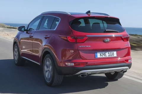 Kia Sportage 1.7 CRDi 141hp DynamicPlusLine 2016 view 2