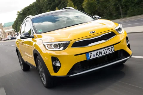 Kia Stonic 1.6 CRDi DynamicPlusLine 2018 view 6