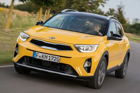 Kia Stonic 1.6 CRDi DynamicPlusLine 2018 view 10