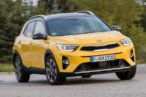 Kia Stonic 1.6 CRDi DynamicPlusLine 2018 view 12
