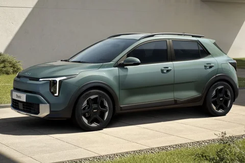 Kia Stonic 1.0 T-GDi MHEV DynamicPlusLine 2025 view 3