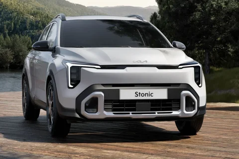 Kia Stonic 1.0 T-GDi MHEV DynamicPlusLine 2025 view 10
