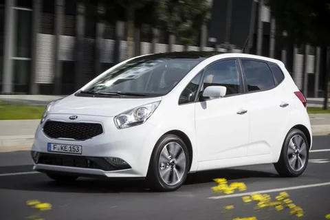 Kia Venga 1.4 CVVT DynamicPlusLine 2015 view 11