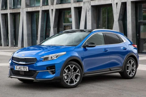 Kia XCeed 1.6 CRDi MHEV DynamicLine 2020 view 4