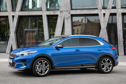 Kia XCeed 1.6 CRDi MHEV DynamicLine 2020 view 7