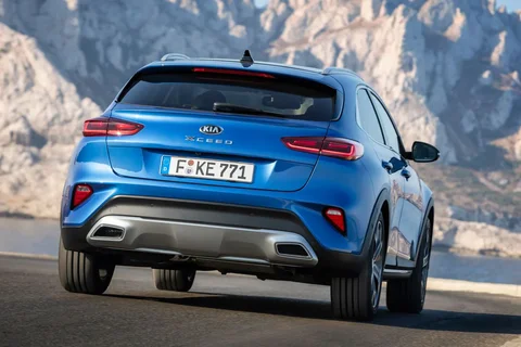 Kia XCeed 1.6 CRDi MHEV DynamicLine 2020 view 12