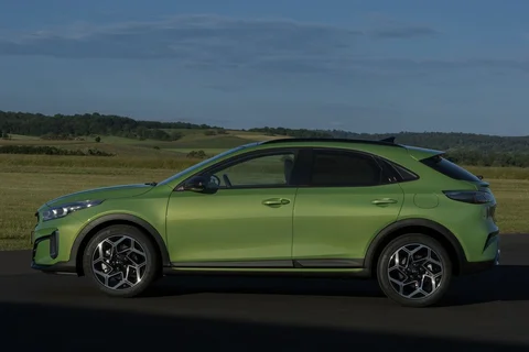 Kia XCeed 1.6 GDi PHEV DynamicPlusLine 2023 view 10
