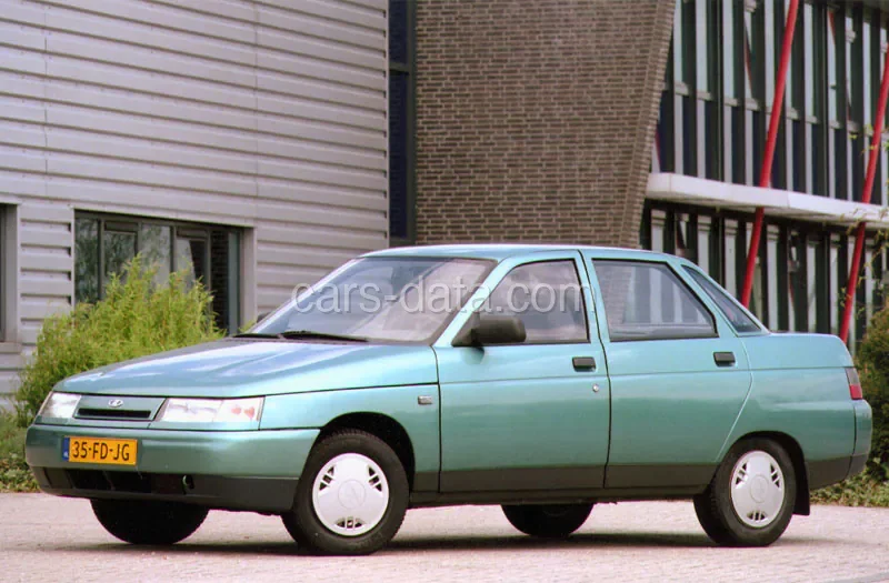 Lada 110 16V 2000 front view