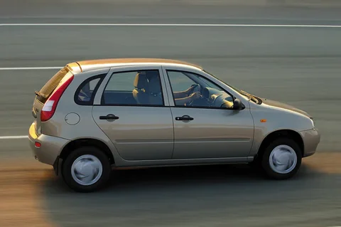Lada Kalina 1119 1.4 2010 view 2