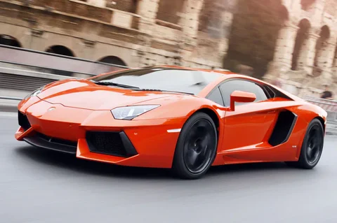 Lamborghini Aventador LP700-4 2011 view 11