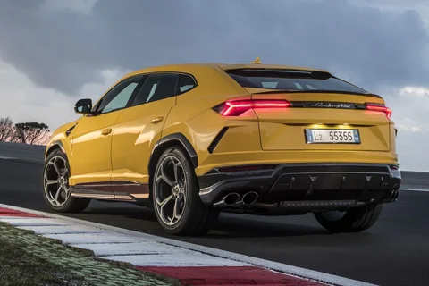 Lamborghini Urus Urus 2018 view 3