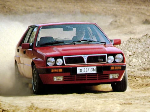 Lancia Delta Integrale 16V 1989 view 4