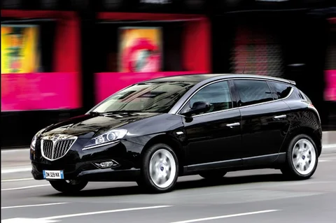 Lancia Delta 2.0 Multijet 165hp Argento 2008 view 2