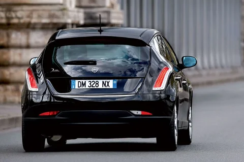 Lancia Delta 2.0 Multijet 165hp Argento 2008 view 12