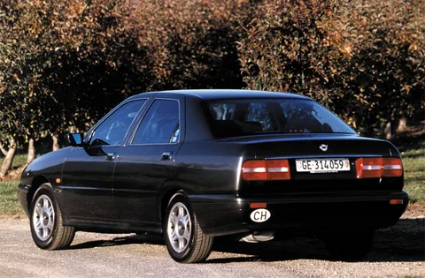 Lancia Kappa 2.4 20v LE 1995 view 5