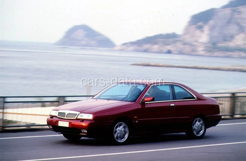 Lancia Kappa Coupé 2.4 20v 1997 front view