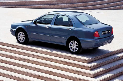 Lancia Lybra 1.8 16v LS Plus 2003 view 6