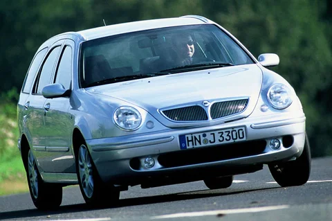 Lancia Lybra SW 1.9 JTD LS Plus 2003 view 4