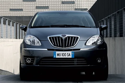 Lancia Musa 1.4 8v Argento 2008 view 6