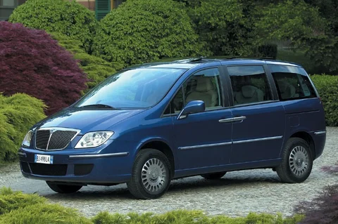Lancia Phedra 2.0 16v 2005 view 5