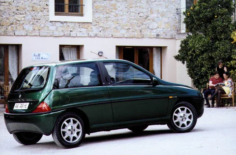 Lancia Ypsilon 1.2 16v LX 1997 view 4