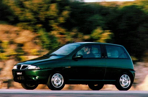 Lancia Ypsilon 1.2 16v LX 1997 view 3