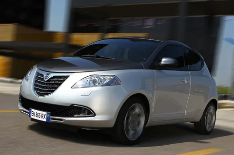 Lancia Ypsilon 1.2 8v Platinum 2011 view 11