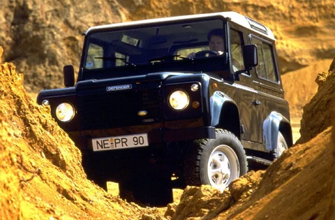 Land Rover Defender 90 Td5 Soft Top E 2002 view 4